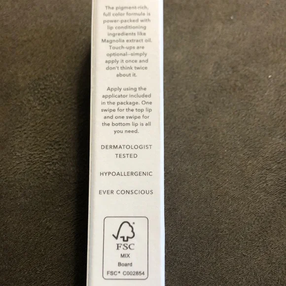 Ever Forever Longwear Liquid Lip Color (Color = Glam) - Picture 7 of 10